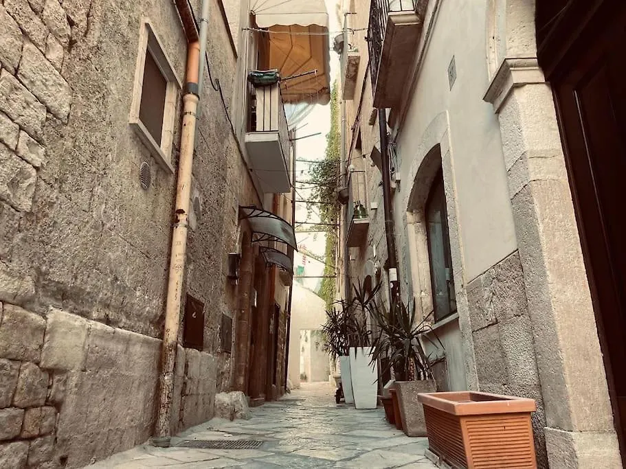 Stefy'S Home Bari 0*,  Italy